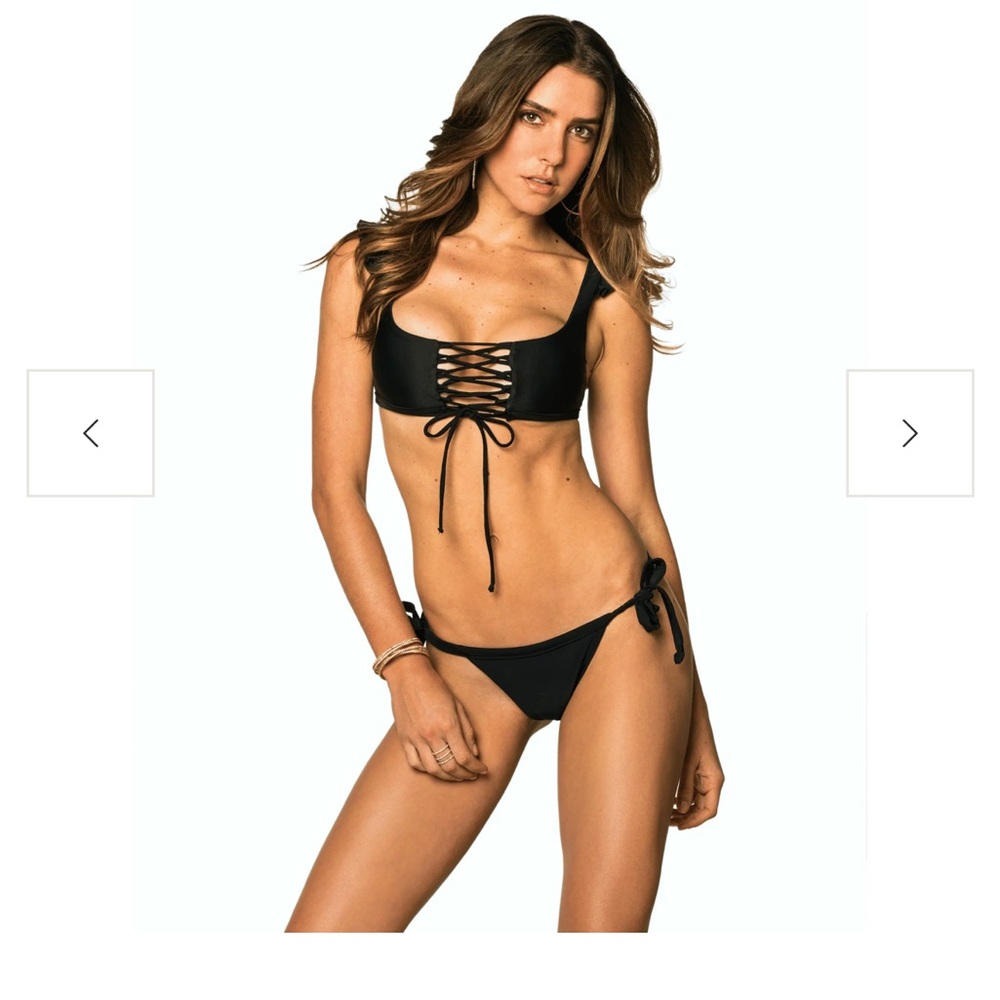 Soah Hope Black Ties Top - New with Tags